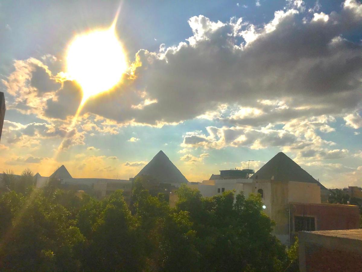 Studio Farida Pyramids View Kafrat al Jabal Bagian luar foto