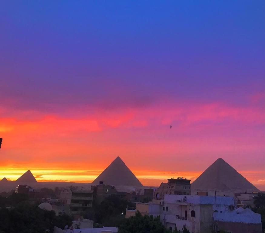 Studio Farida Pyramids View Kafrat al Jabal Bagian luar foto